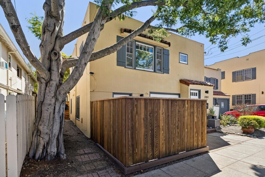 270 Everett Ave, Palo Alto, CA à vendre - Photo de l’immeuble – Image 2 sur 10