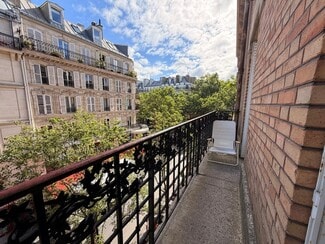 Plus de détails pour 25 Rue De La Reynie, Paris - Coworking à louer