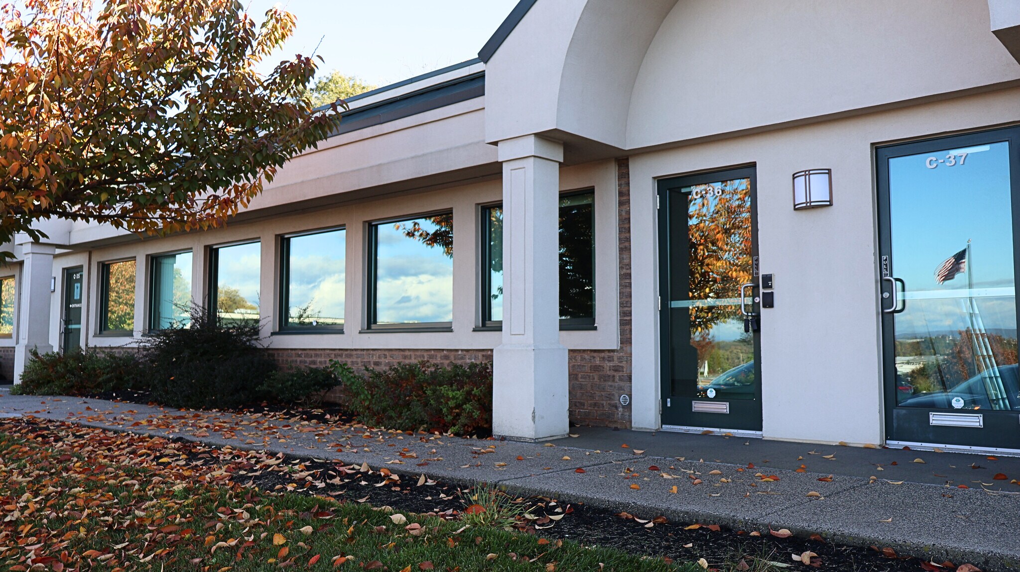 479 Port View Dr, Harrisburg, PA à louer Photo de l’immeuble– Image 1 sur 8