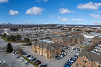 30 Wertheim Ct, Richmond Hill, ON - VUE AÉRIENNE  vue de carte