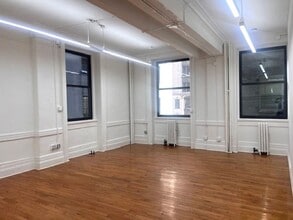 1123 Broadway, New York, NY à louer Photo intérieure– Image 2 sur 4