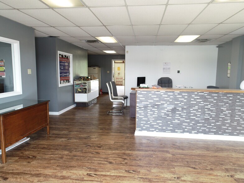 695 W Dewitt Henry Dr, Beebe, AR à vendre - Photo de l’immeuble – Image 3 sur 13