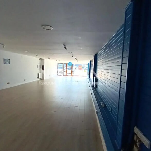 Local commercial dans Séné à louer - Photo intérieure – Image 3 sur 4