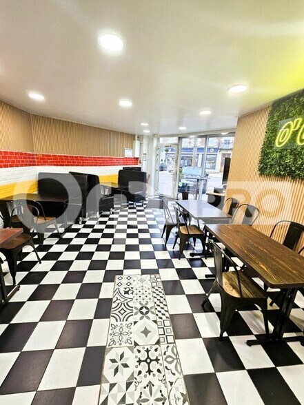 Local commercial dans Soissons à vendre - Photo de l’immeuble – Image 3 sur 6