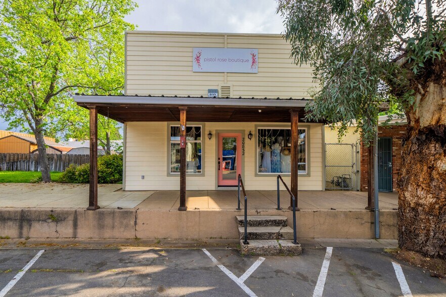 20832 Front St, Cottonwood, CA à vendre - Photo de l’immeuble – Image 3 sur 30