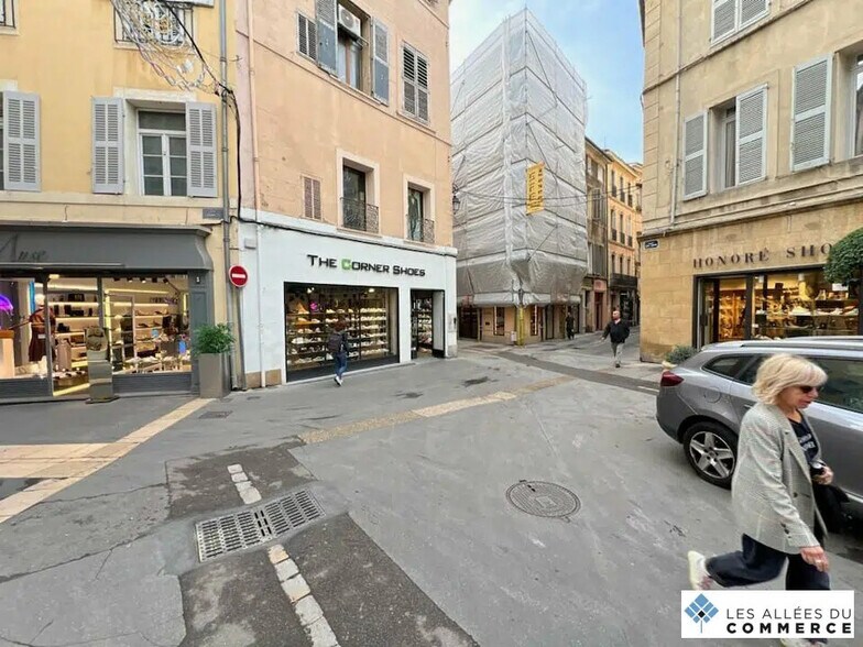 Local commercial dans Aix-en-Provence à louer - Photo de l’immeuble – Image 1 sur 3