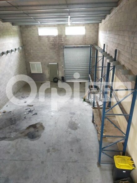 Local d'activités dans Montech à vendre - Photo intérieure – Image 2 sur 8