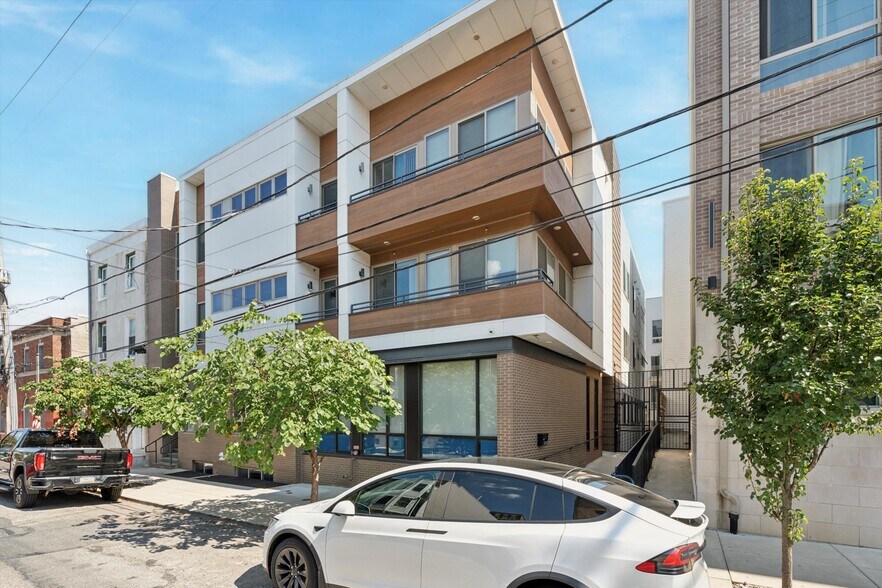 1225 N 7th St, Philadelphia, PA à louer - Photo principale – Image 1 sur 39