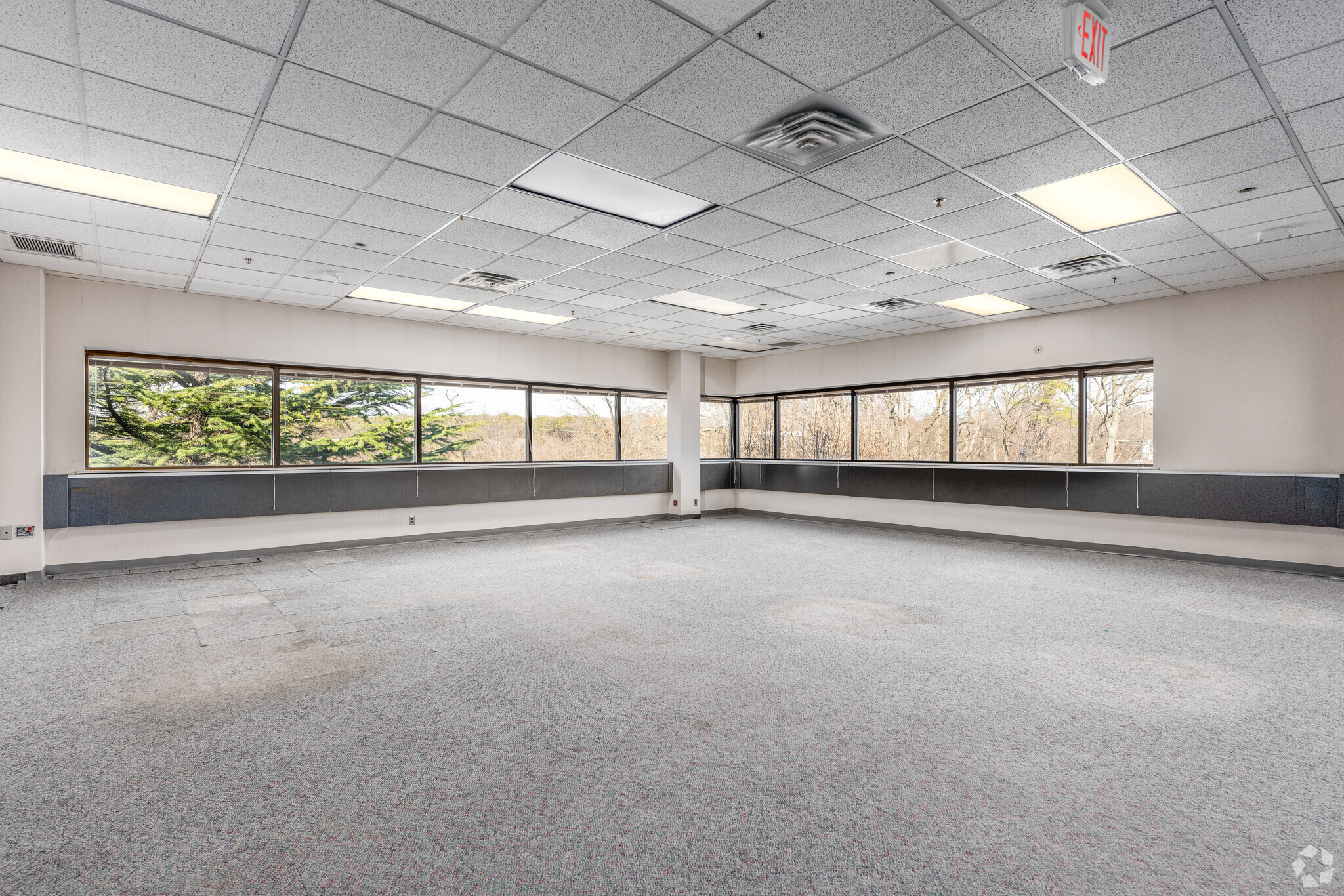 1000 Stewart Ave, Glen Burnie, MD à louer Photo intérieure– Image 1 sur 4