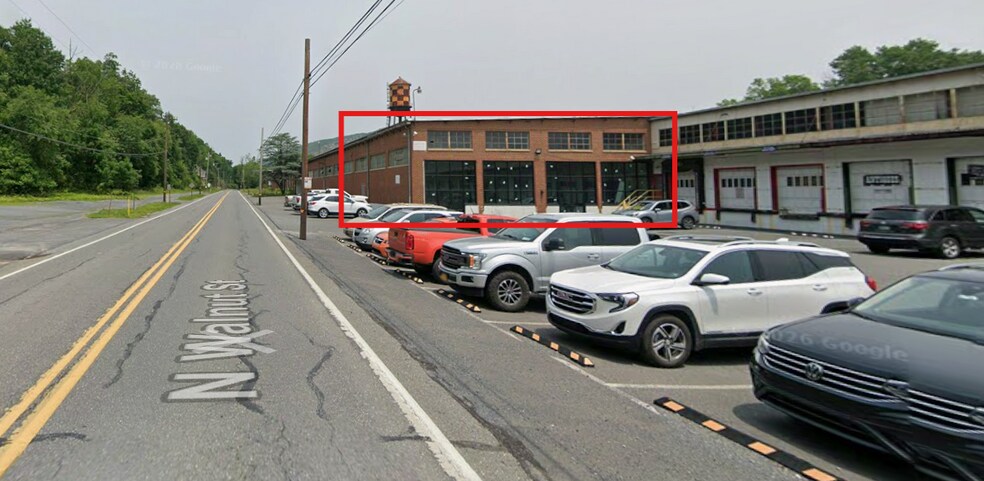 8281 Pa Route 873, Slatington, PA à louer - Photo de l’immeuble – Image 1 sur 3