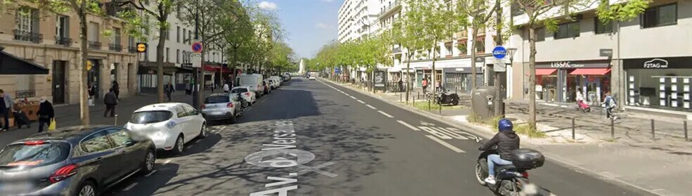 Local commercial dans Paris à louer - Photo de l’immeuble – Image 1 sur 5