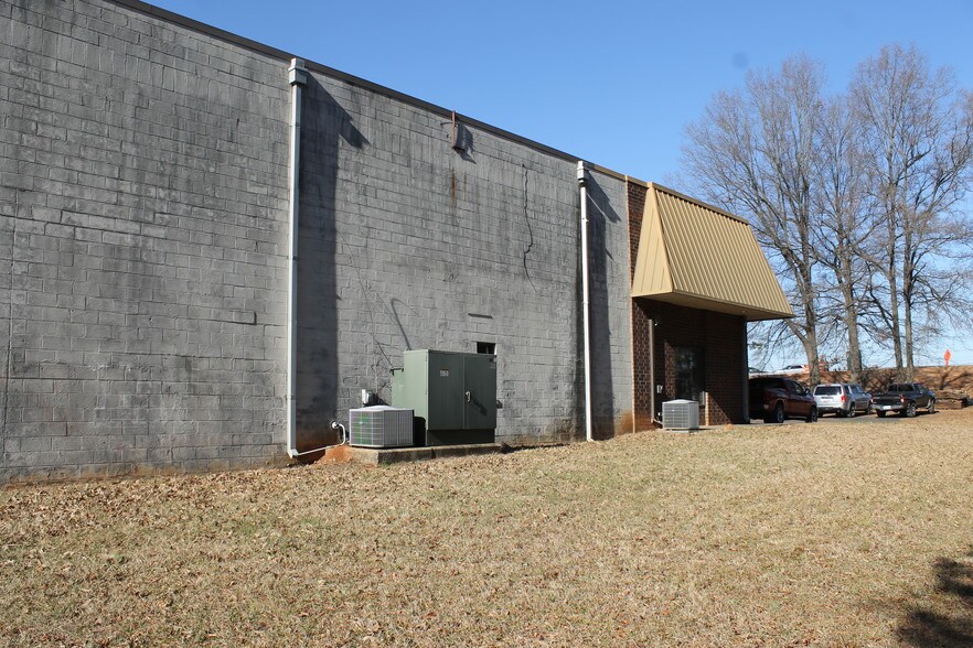1100 Concord Pky N, Concord, NC à louer - Autre – Image 3 sur 20