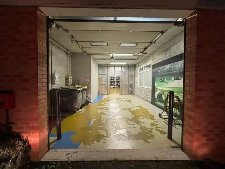 Local d'activités dans BOUFFÉMONT à vendre - Photo de l’immeuble – Image 2 sur 3