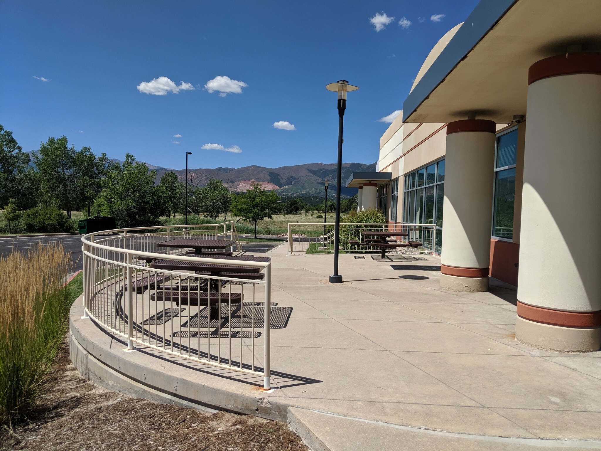 1175 Kelly Johnson Blvd, Colorado Springs, CO à vendre Photo de l’immeuble– Image 1 sur 69