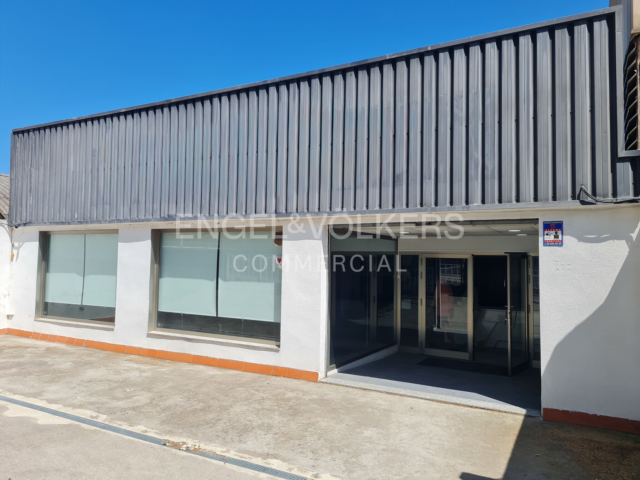 Industriel/Logistique dans Les Franqueses del Vallès, Barcelona à vendre Photo de l’immeuble– Image 1 sur 28