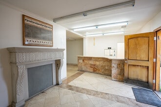 7402 Varna Ave, North Hollywood, CA à louer Photo intérieure– Image 2 sur 10