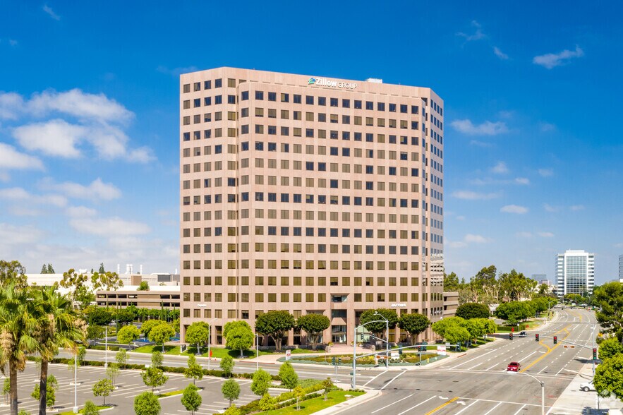 2600 michelson Dr, Irvine, CA à louer - Photo de l’immeuble – Image 1 sur 10