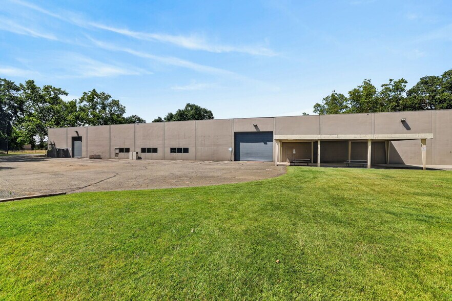 1222 Research Park Dr, Davis, CA à louer - Photo de l’immeuble – Image 3 sur 5