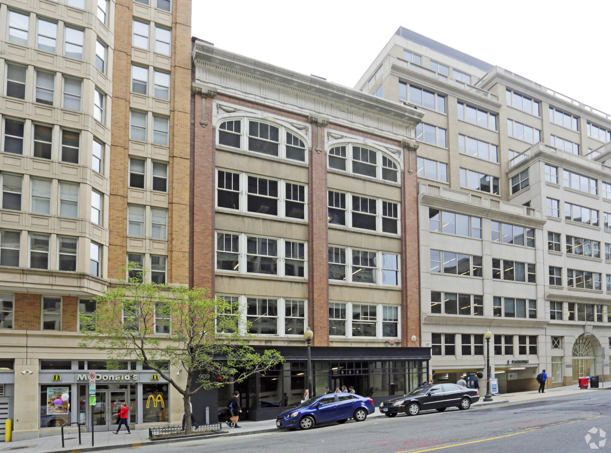 905-909 E St NW, Washington, DC à louer Photo principale– Image 1 sur 2