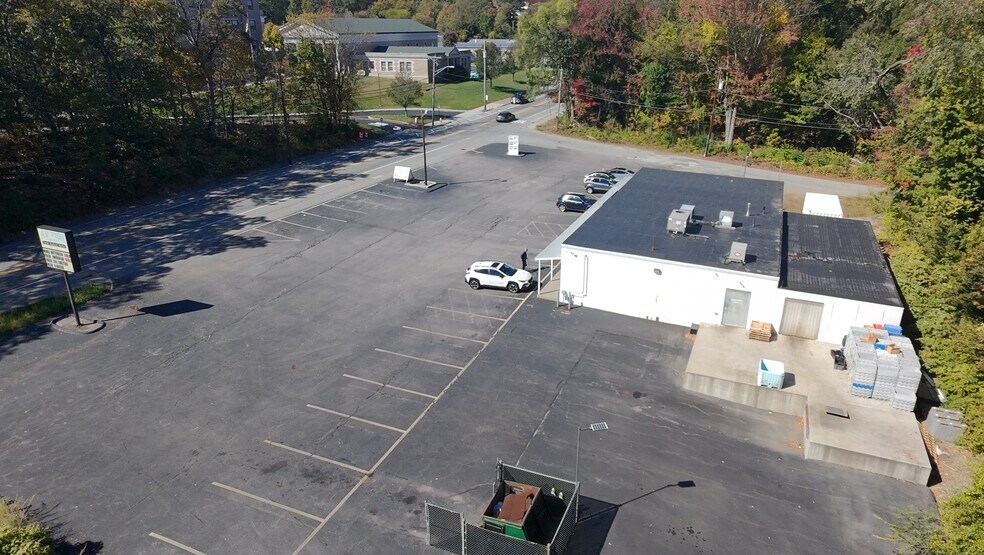 1059 Grafton St, Worcester, MA à louer - Photo de l’immeuble – Image 3 sur 3