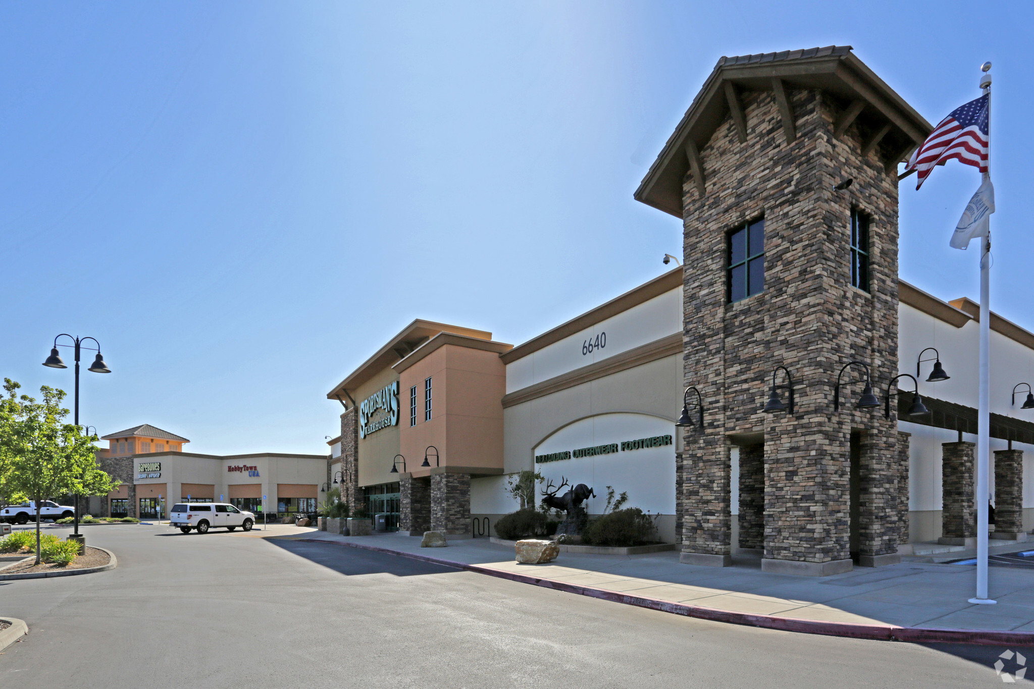6640 Lonetree Blvd, Rocklin, CA à vendre Photo principale– Image 1 sur 20