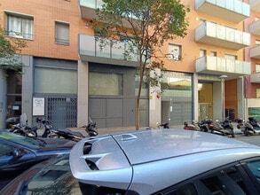 Local commercial dans Barcelone, Barcelona à louer Photo intérieure– Image 2 sur 16