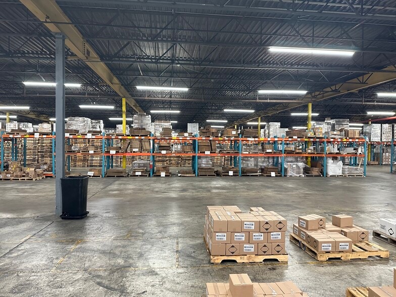 640 Crawford St, Fitchburg, MA à louer - Photo intérieure – Image 2 sur 5