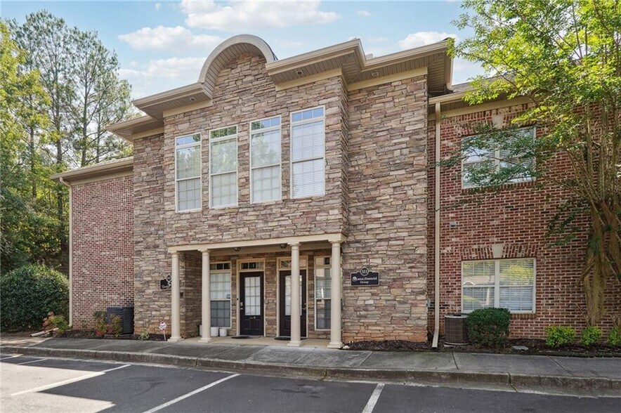 11785 Northfall Ln, Alpharetta, GA à louer - Photo de l’immeuble – Image 3 sur 20