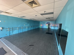 9470-9490 Cuyamaca St, Santee, CA à louer Photo intérieure– Image 2 sur 4