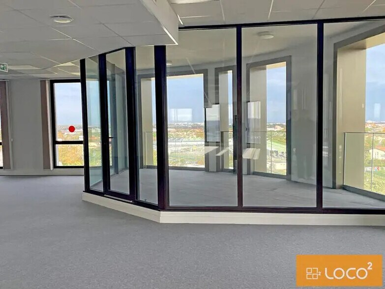 Rond Point Basso Cambo, Toulouse à vendre - Photo de l’immeuble – Image 3 sur 10