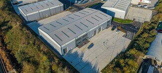 Plus de détails pour Triumph Business Park, Liverpool - Industriel/Logistique à louer