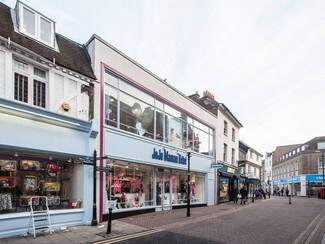 Plus de détails pour 6-8 Thames St, Kingston Upon Thames - Bureau à louer