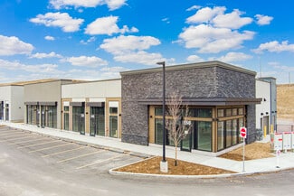 Plus de détails pour 11842 Sarcee Trail NW, Calgary, AB - Local commercial à louer