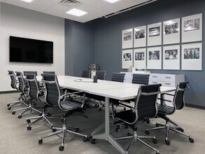 40 E Adams St, Jacksonville, FL à louer Photo intérieure– Image 2 sur 8