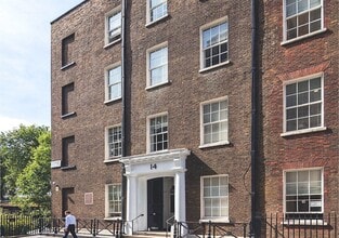 13-14 Buckingham St, Londres à louer Photo de l’immeuble– Image 1 sur 7