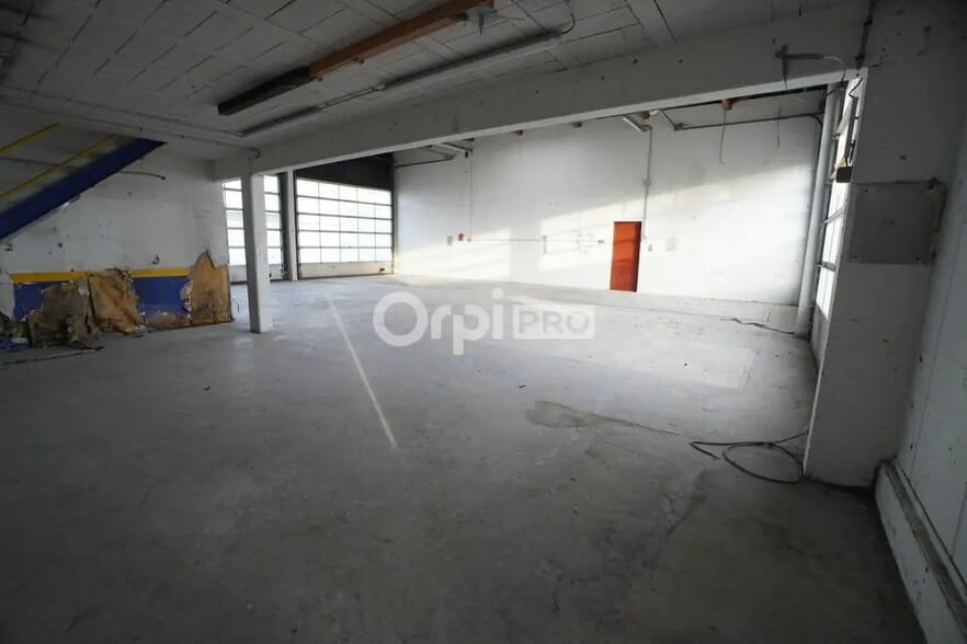 Local d'activités dans Marsannay-la-Côte à vendre - Photo de l’immeuble – Image 2 sur 3