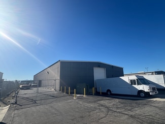Plus de détails pour 13185 Santa Ana Ave, Fontana, CA - Industriel/Logistique à vendre