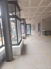 4450-4460 Main St, Philadelphia, PA à louer Photo intérieure– Image 2 sur 4