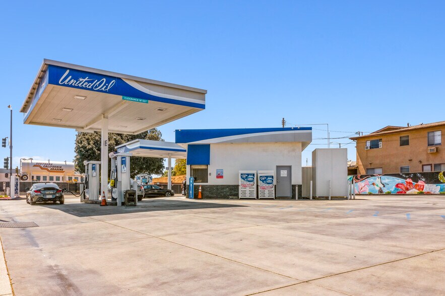 600 N Garfield Ave, Alhambra, CA à vendre - Photo de l’immeuble – Image 3 sur 12
