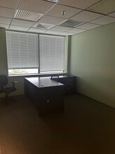 70 Zachary Rd, Manchester, NH à louer Photo intérieure– Image 2 sur 8