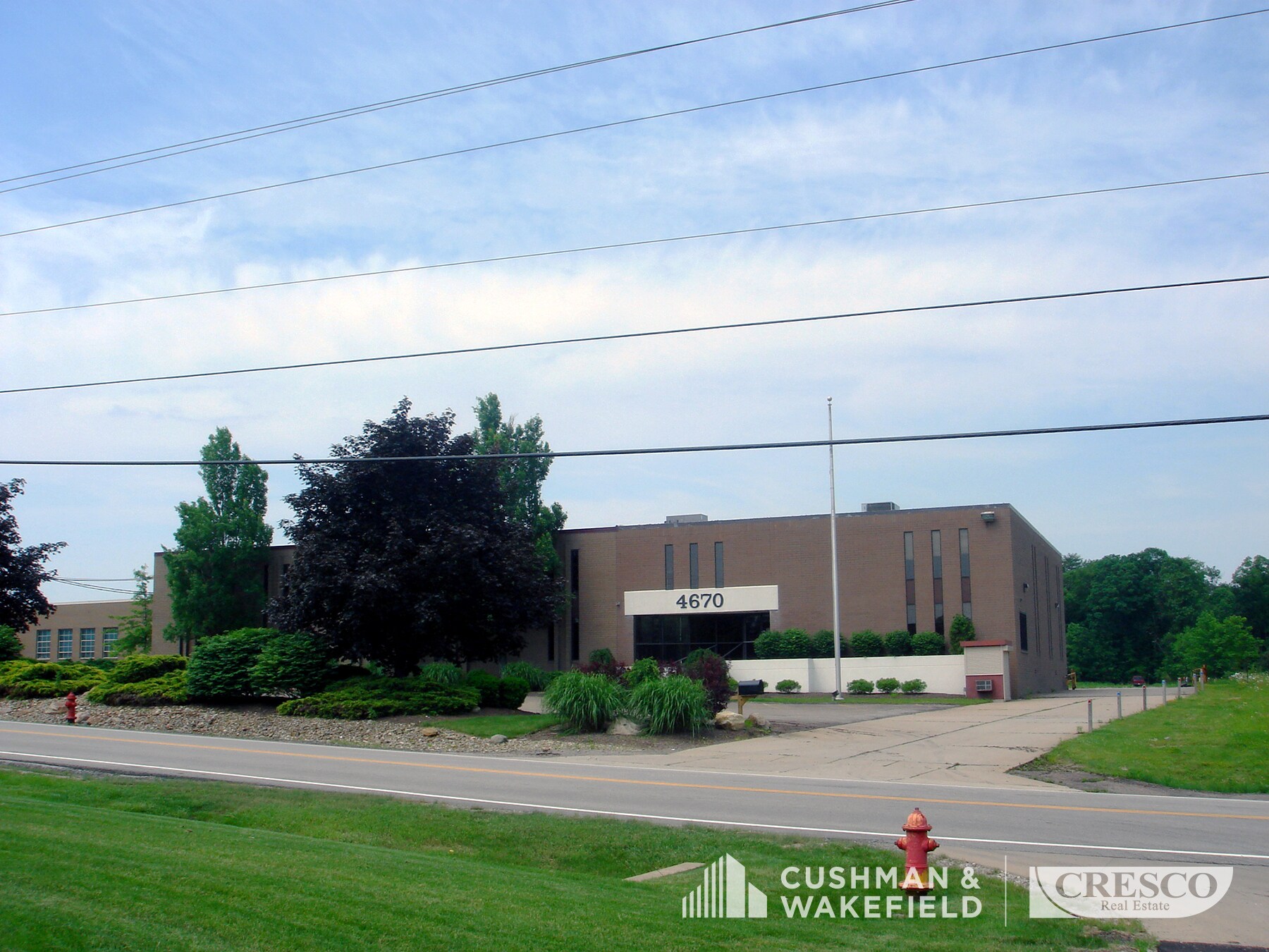 4670 Allen Rd, Stow, OH à louer Photo de l’immeuble– Image 1 sur 9