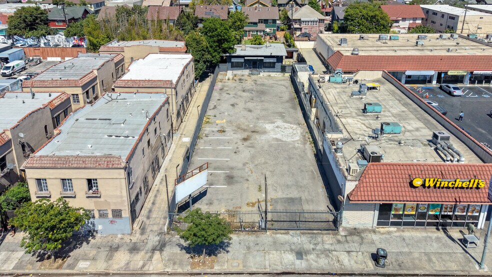 1664 S Western Ave, Los Angeles, CA à vendre - Photo de l’immeuble – Image 1 sur 19