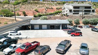 Plus de détails pour 677 N Bluff St, St George, UT - Local commercial à louer