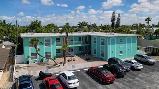 Plus de détails pour 555 69th Ave, Saint Pete Beach, FL - Logement à vendre