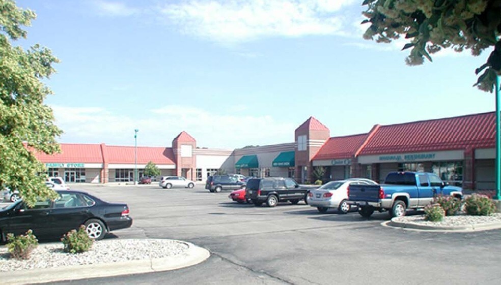 1601-1621 Thierer Rd, Madison, WI à vendre - Photo de l’immeuble – Image 2 sur 5