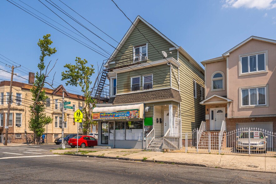 146 Sherman Ave, Newark, NJ à vendre - Photo de l’immeuble – Image 2 sur 27