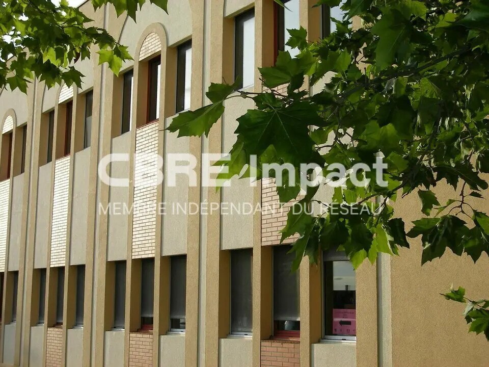 Bureau dans Dijon à louer Photo de l’immeuble– Image 1 sur 4