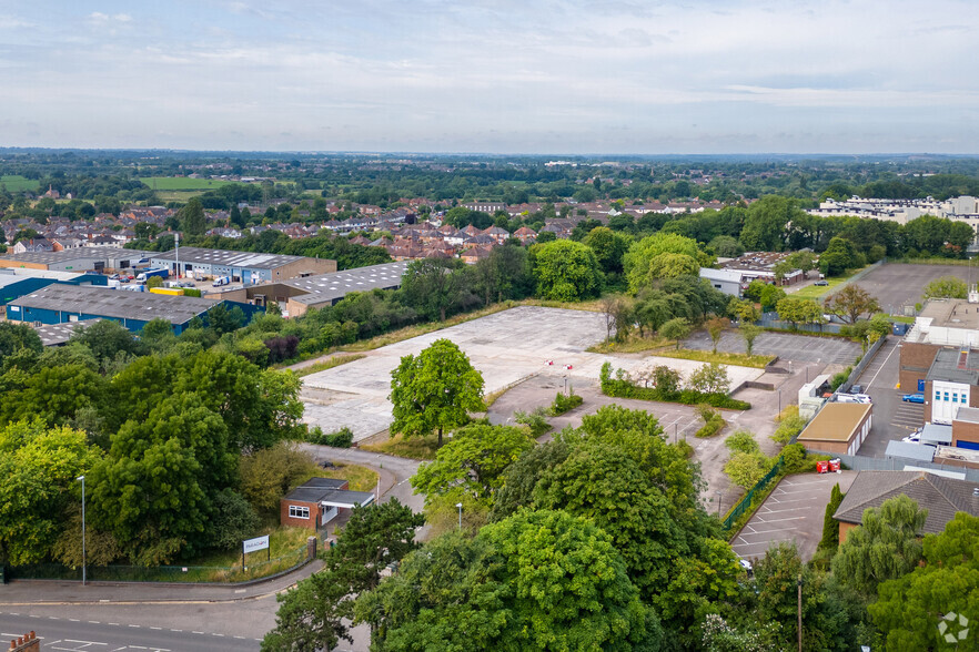 51 Saffron Rd, Wigston à vendre - Photo de l’immeuble – Image 1 sur 23