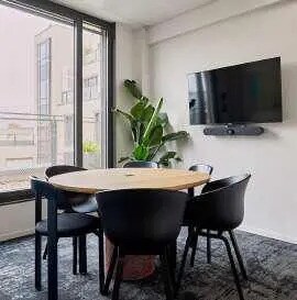 6 Rue Cambacérès, Paris à louer - Photo de l’immeuble – Image 3 sur 15