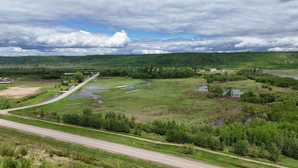 3136 Draper rd, Fort McMurray, AB à vendre - Photo de l’immeuble – Image 2 sur 3